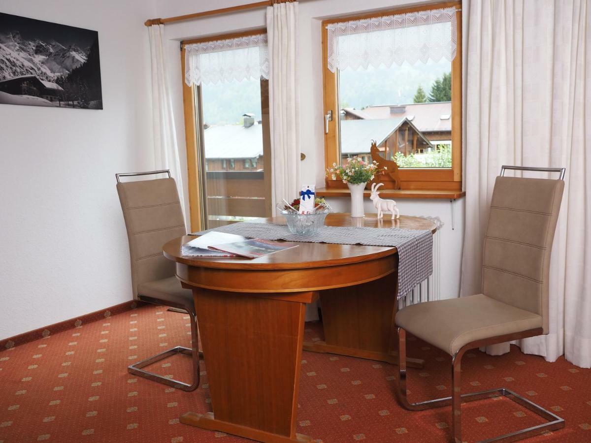 Ferienwohnungen Zint-Spiegl Oberstdorf Exterior foto